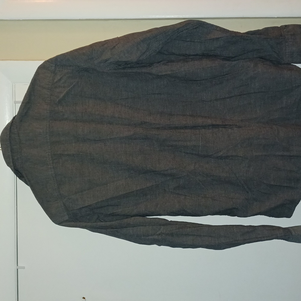 Men Button-Up Shirt - Picture 4 of 4